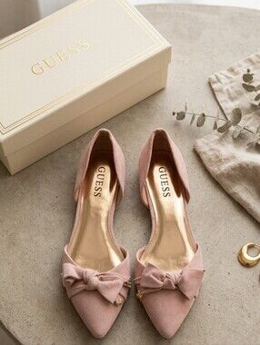 NWOT GUESS Flat Ballerina Pointed shoes Sz 9.5